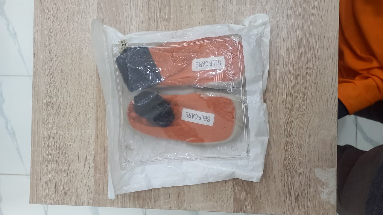 NIA RUBBER SHOES SELFCARE