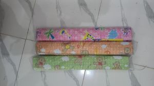 LEMEK PERLAK BAYI GAMBAR (P Gm Tg W)
